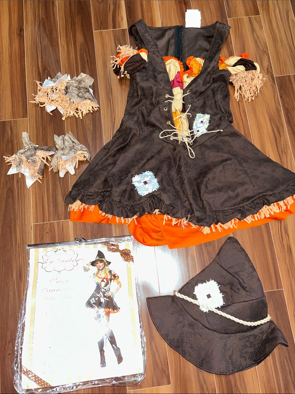 XL Ladies Eye Candy sassy scarecrow Halloween costume